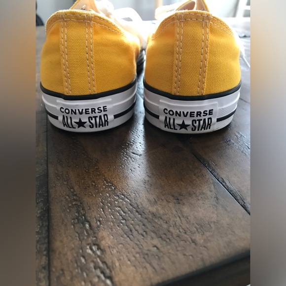 Chuck Taylor Converse All Star bright yellow sneakers NEW mens 8 / women’s 10 - Picture 7 of 7